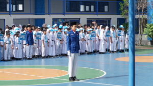 Potret suasana khidmat upacara peringatan Hari Guru Nasional 2025